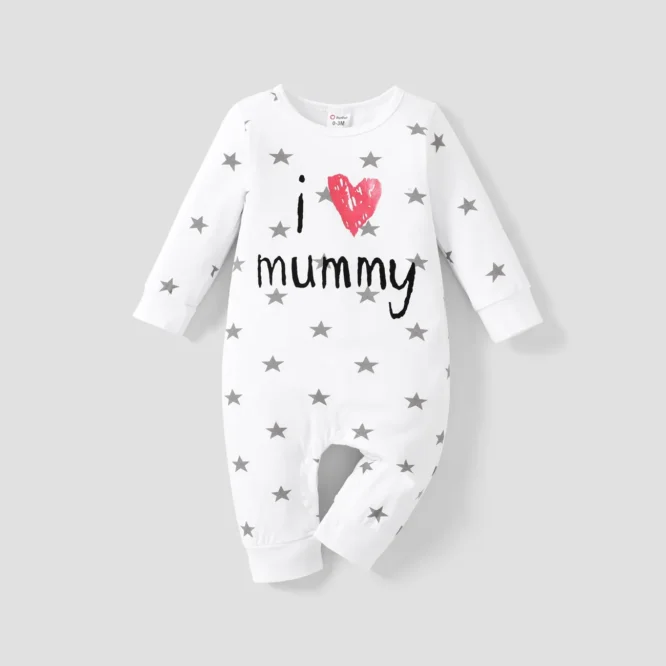 ⁦رومبير من القطن للفتيات بشكل نجوم وكتابة i love mummy⁩ - الصورة ⁦2⁩
