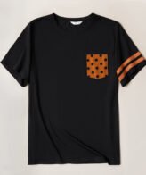 تيشيرت رجالي بأكمام قصيرة وياقة مستديرة بجيب صغير أمامي