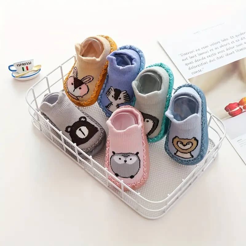 جوارب محبوكة بأشكال رائعة